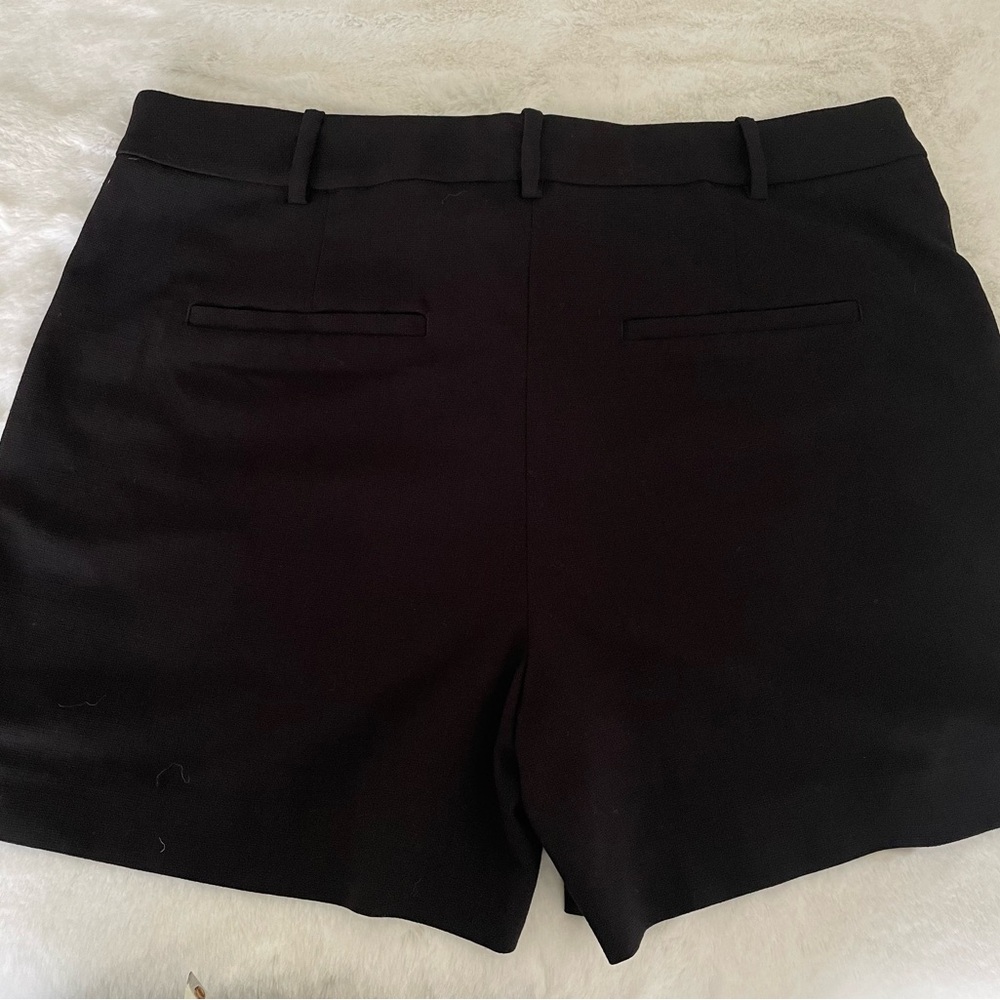 Like New Shorts - Picture 7 of 7